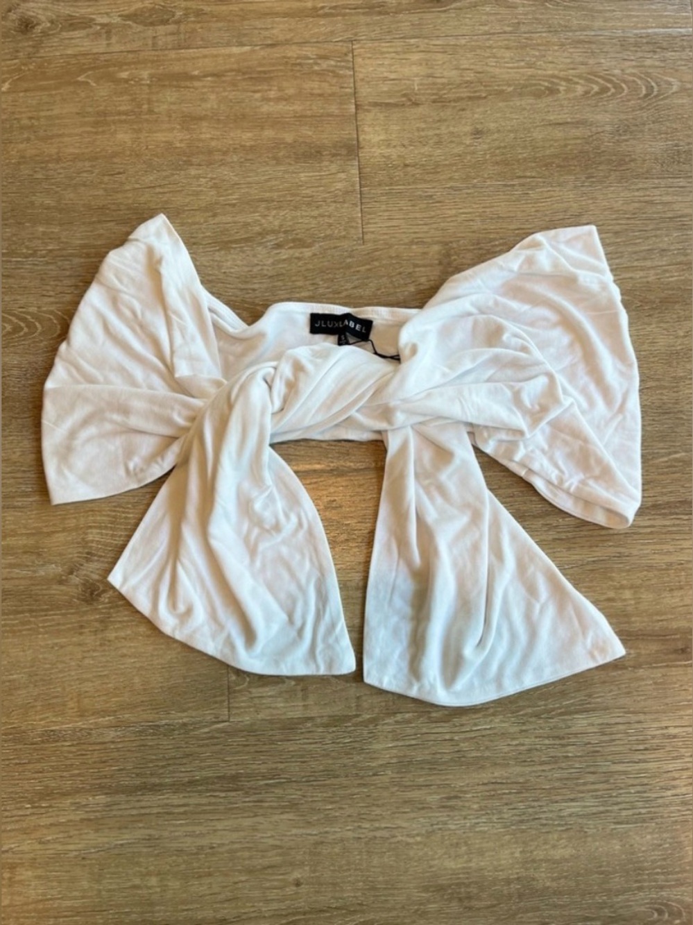 Women’s White Tory Two Piece with Self-Double Layer Wide Leg Pants Small - Picture 3 of 4